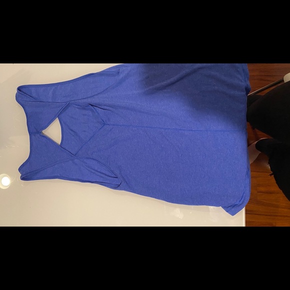 Reebok tank top. - Picture 3 of 3